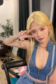 乳色吐息我是看守专用宠物无修剪皮皮虾翻译